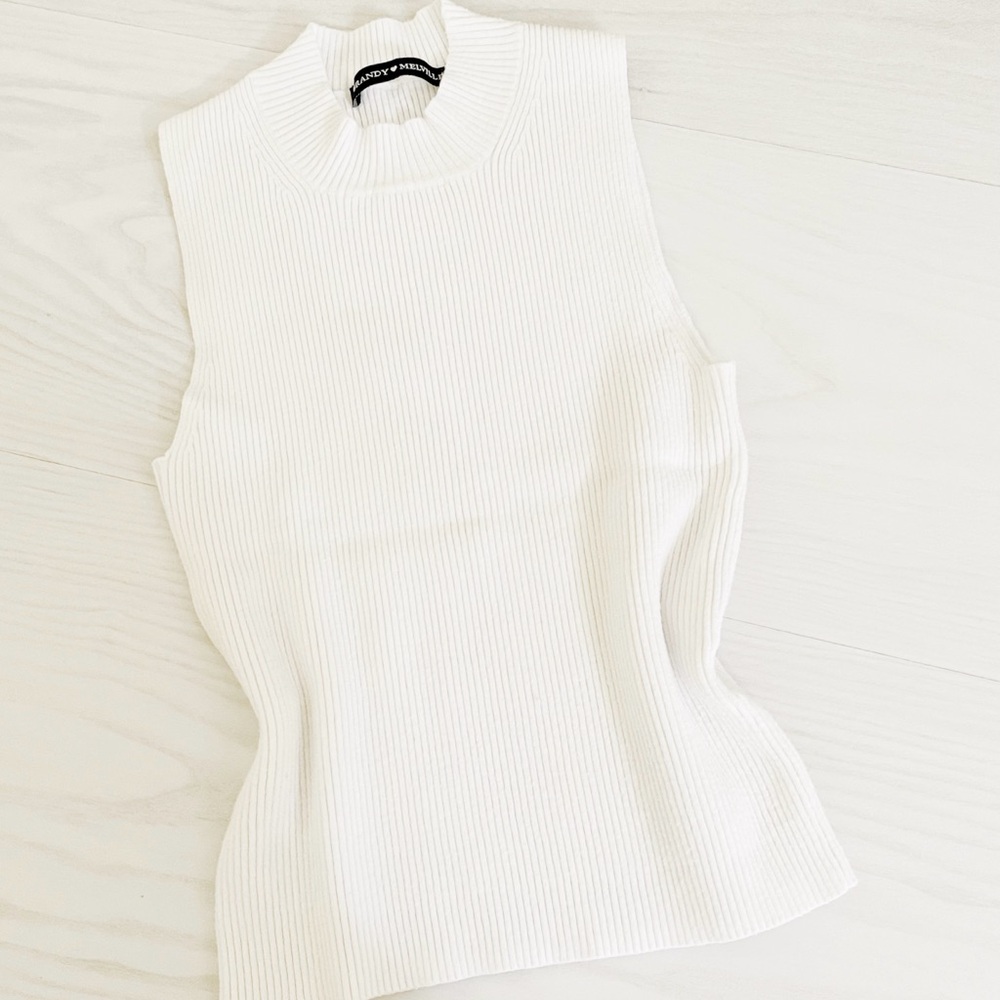 Brandy Melville Knit Cream Sleeveless Ribbed Top